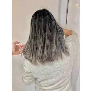 カーキーバレイヤージュ