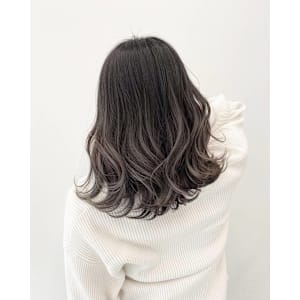 グレージュグラデーションミディ