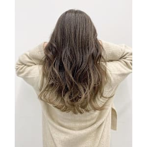 ベージュグラデーション