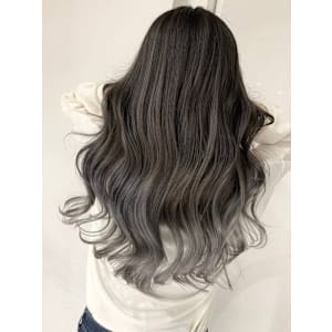 透明感グレーグラデーションカラー