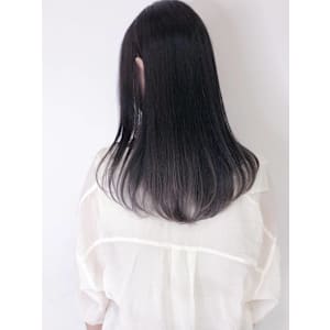 アッシュバイオレットのグラデーションカラー