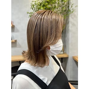 白髪ぼかし/ハイライトカラー/カラー/透明感/ハイライト