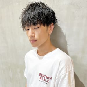 ２ブロック　ストリート　パーマ　メンズ　大須