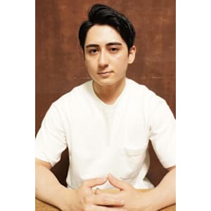 アップバングショート