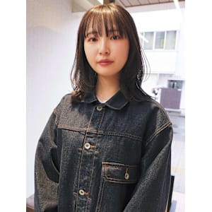 【Look at】くびレイヤーグレーベージュアッシュ