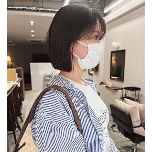 【Look at】切りっぱなしボブ地毛風透明感