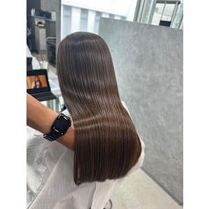 おおたかエリア初！メテオ髪質改善カラー