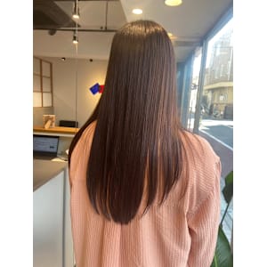 つるつるストレート◯ 吉永　晶美【acala吉祥寺】