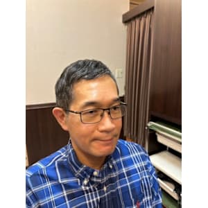 くせ毛を活かしたナチュラルショート