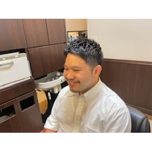 メンズビジネスショートスタイル