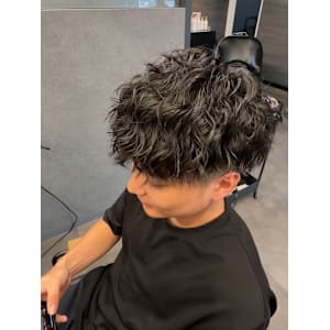 Men's hair salon &8×ショート