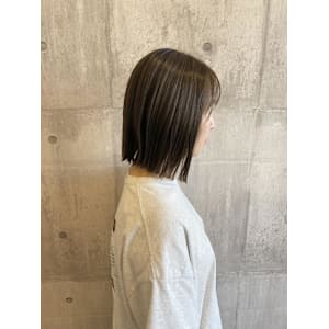 オリーブグレージュBob〈ARCH CHIAKI〉
