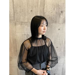 可愛い顔まわり&ミディアム〈ARCH CHIAKI〉