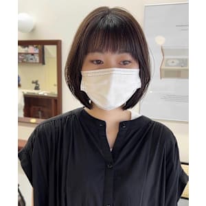 【Look at】スリークボブシアベージュ