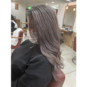 Norm横浜　パープルグレージュ