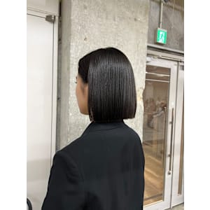 切りっぱなしボブ