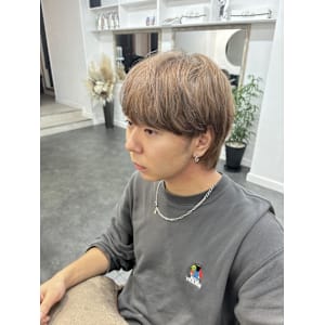 ミルクティーベージュ/ケアブリーチカラー/透明感ベージュ