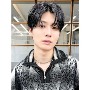 30代40代メンズセンターパート清潔感ビジネス好感度モテ髪 - soar 髪質改善 レイヤーカット 【渋谷 髪質改善サロン】【ソア カミシツカイゼン レイヤーカット】掲載中