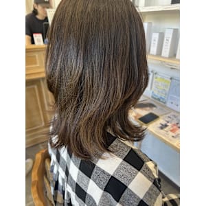 くびれミディアム／グラデーションカラー