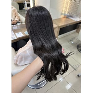 [aika]トーンダウンでも艶髪一択！