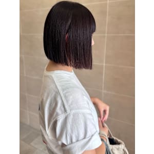 切りっぱなし丸みボブ