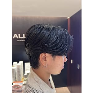 韓国ヘア センターパートウルフ カルマパーマ 表参道