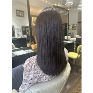 アッシュブラウン　透明感カラー 髪質改善トリートメント