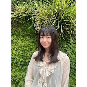 似合わせセミロングカット+髪質改善オイルツヤ髪＊＊