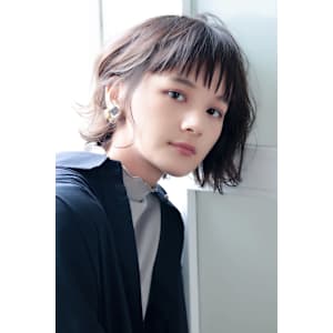大人気ショートバング！朝の時間を簡単にスタイリング超簡単ヘア - ami by Absolute 新宿【アミバイアブソシンジュク】掲載中