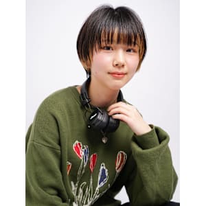 愛され/コンパクトショート/黒髪アッシュ/烏丸ショート