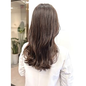 ★20代30代フェミニンふんわりセミロングまろグレージュ