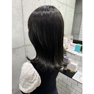 オリーブブラウン