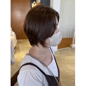 大人女性　丸みショートボブ☆小林