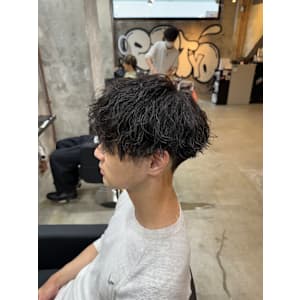 kearny -メンズパーマ&メンズカット- 上野