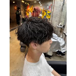 kearny -メンズパーマ&メンズカット- 上野