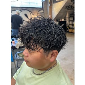 kearny -メンズパーマ&メンズカット- 上野