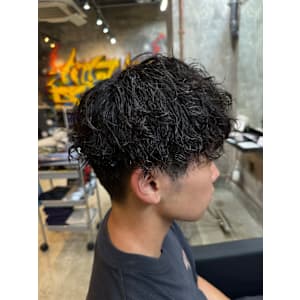 kearny -メンズパーマ&メンズカット- 上野