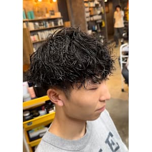 kearny -メンズパーマ&メンズカット- 上野