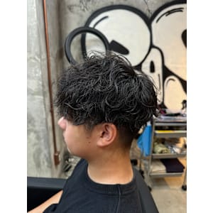 kearny -メンズパーマ&メンズカット- 上野