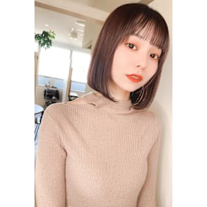 ★くびレイヤーエモージュ大人可愛い30代40代似合わせカット