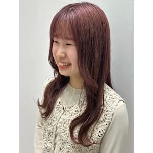 ピンクベージュ