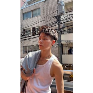 kearny -メンズパーマ&メンズカット- 上野