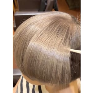 ブリーチ毛にもハイトーンメテオカラー