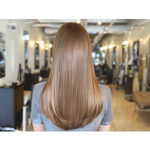 tocca hair&treatment 大宮店×ロング