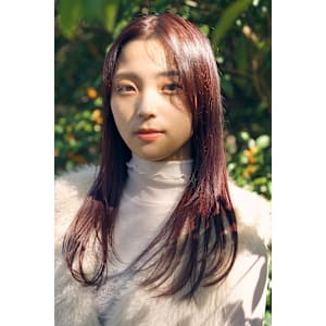 ウルフカット　レイヤーヘア 暖色カラー