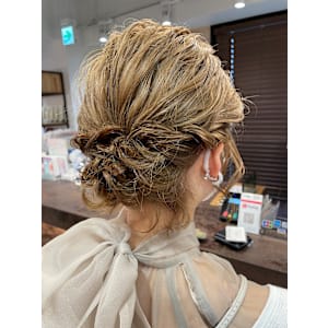 ボブアレンジ 結婚式アレンジ 卒業式成人式×小野ふゆり