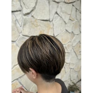 刈り上げマッシュ