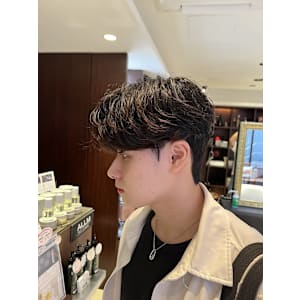 ２ヶ月前のパーマを活かして◎メンズ韓国ヘア　カルマパーマ