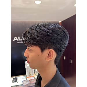 韓国ヘア コンマヘア ダウンパーマ メンズカット 表参道