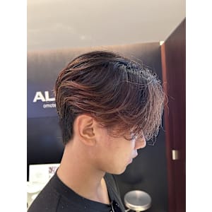 韓国ヘア カルマパーマ センターパート 表参道